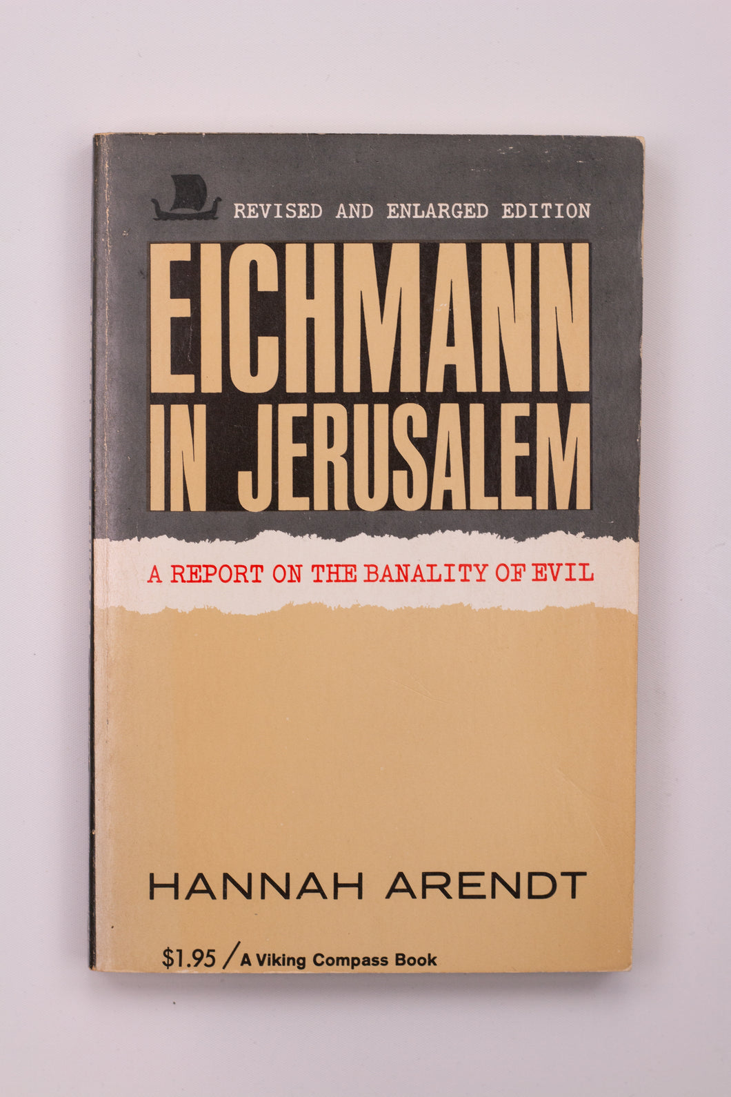 EICHMANN IN JERUSALEM BOOK