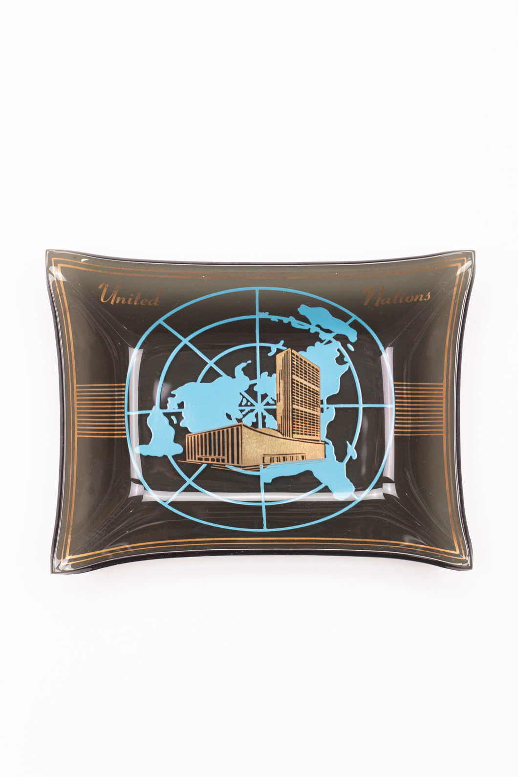 VINTAGE UNITED NATIONS GLASS ASH TRAY