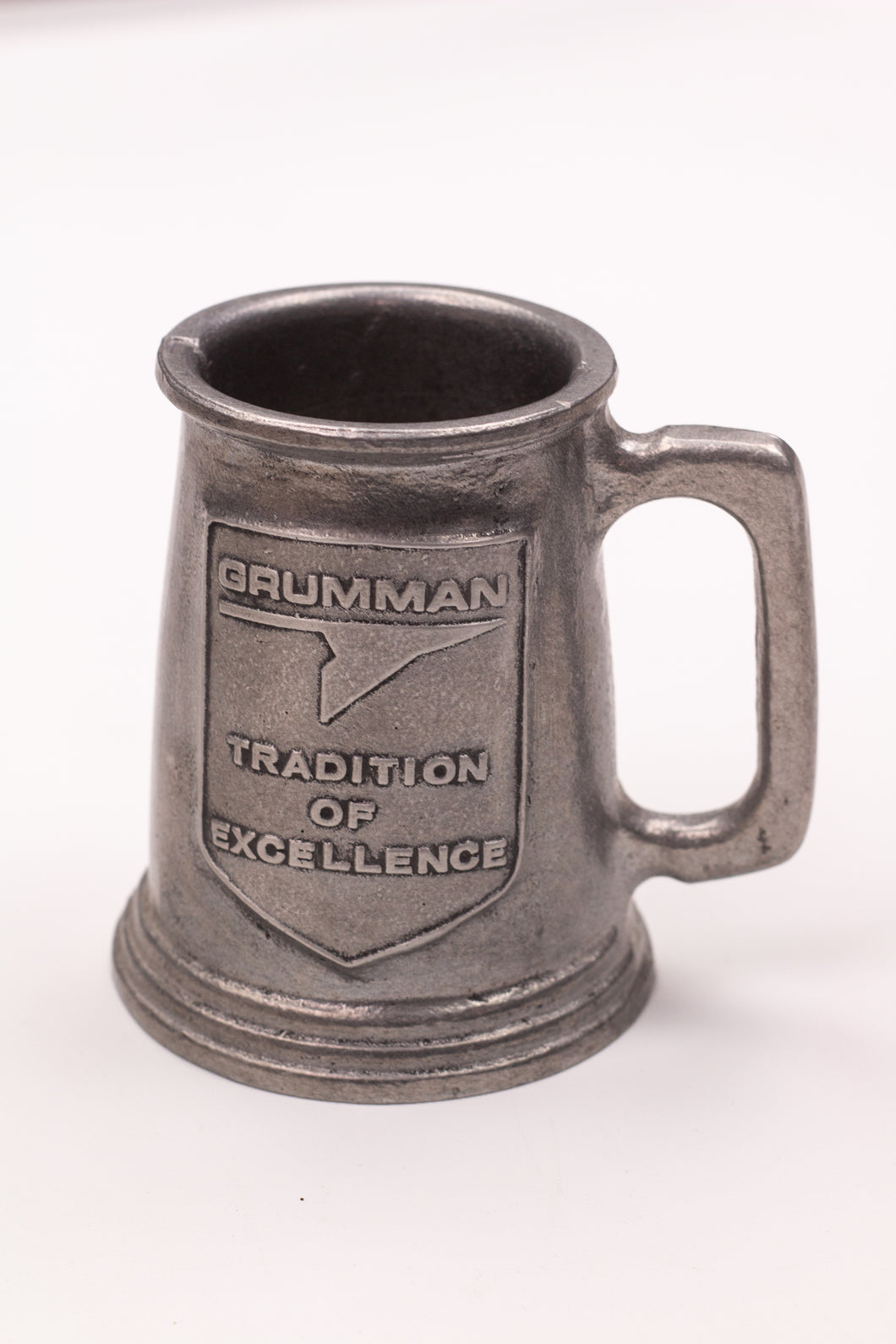 VINTAGE GRUMMAN METAL STEIN MUG